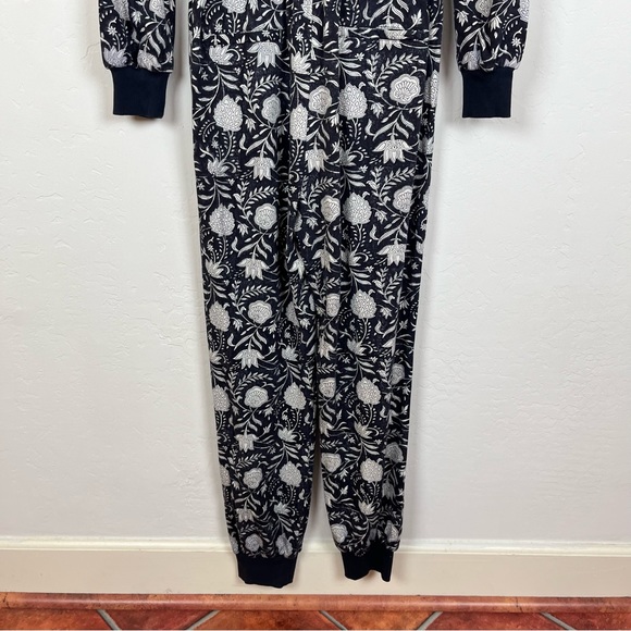Cleobella Stella Lounge Jumpsuit - Navy Block Print - Picture 6 of 9
